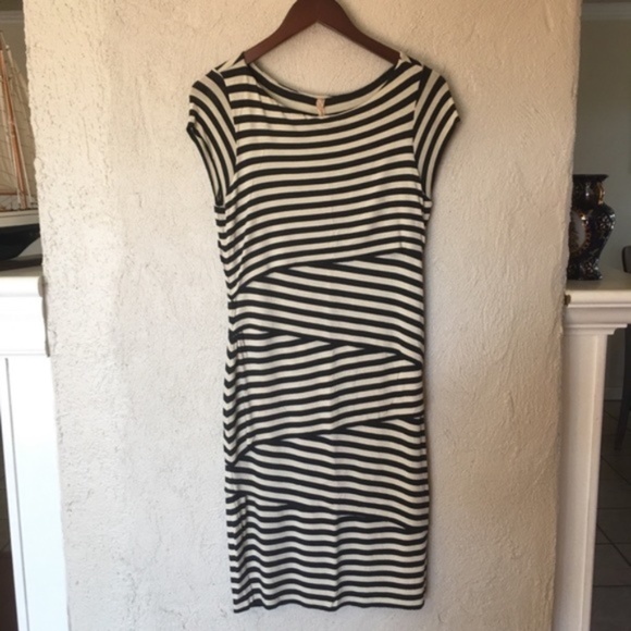 Bailey 44 Stripe Cream and Navy Column Dress - Picture 4 of 8